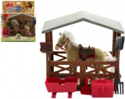 Műanyag ló istállóval és kiegészítőkkel