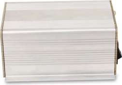 Ultrahangos rágcsálóriasztó autóba 24 V, elemes