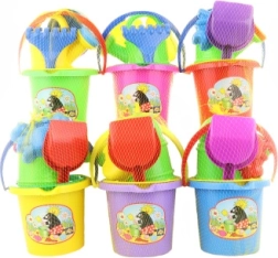 Homokozó készlet képpel – vödör, lapát, gereblye és locsolókanna