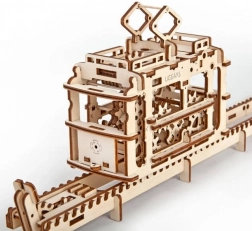 Ugears kabinos felvonó pályával – 3D fa mechanikus kirakó
