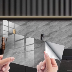 Öntapadós márványhatású fali panelek 30 × 15 cm, 16 darabos készlet