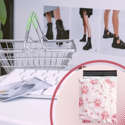 Fóliófutár borítékok 450 × 600 mm macskatalp mintával, 50 db