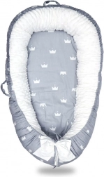 Bébi takaró / fészek 90×50 cm - szürke minta koronával