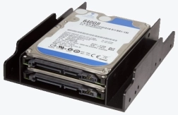 2,5" lemezek 3,5" helyre való műanyag tartója