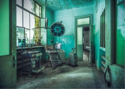 Puzzle Elveszett helyek: Elmegyógyintézet 1000 darab