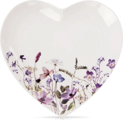 Szív alakú porcelán desszerttányér LOUKA 17,5 × 17 cm
