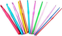 Ag645 fém horgolótűk 12 db