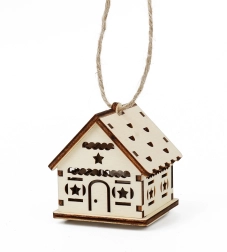 Fából készült házikó csillagokkal és LED gyertyával