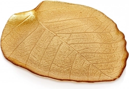 Aranyszínű üvegtányér levélformában 27,5 × 24 cm