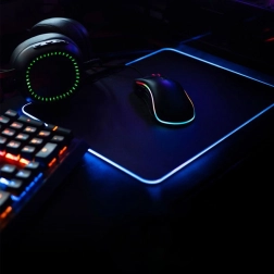 RGB LED-es gamer egér- és billentyűzetpad
