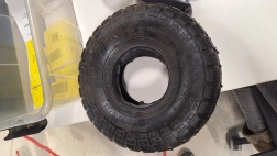 Sunwaal kocsi GC1 GC2 – belsővel szerelt gumiabroncs