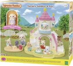 Sylvanian Families játszótér csúszdával és medencével