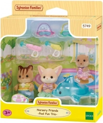 Sylvanian Families – Baby Trio medencés móka