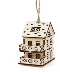 Fa varázsa közepes házikó – villa erkélyekkel és LED mécsessel