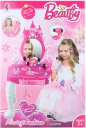 Gyerekeknek szóló pipereasztal kiegészítőkkel