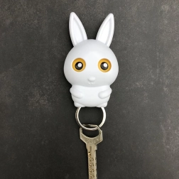 Kulcstartó fogas – fehér nyuszi