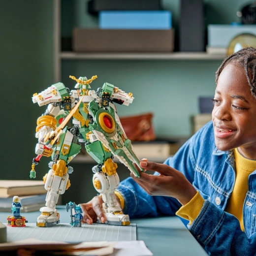 Impozáns, teljesen mozgatható mech