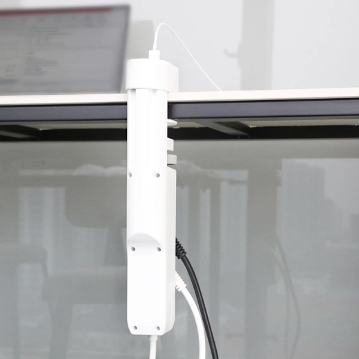 USB gyorstöltés felülről (USB-A + 2× USB-C PD)