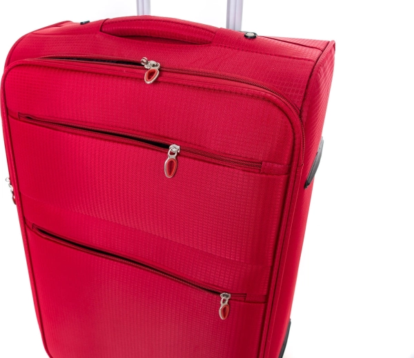 Könnyű és tartós textil bőrönd