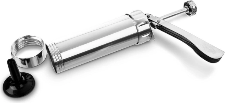 Masszív fém kivitel és precíz dugattyú