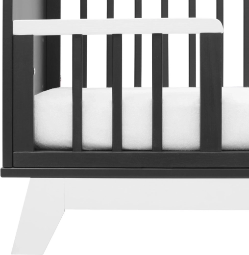 Szellős rács nyírfa lécekkel