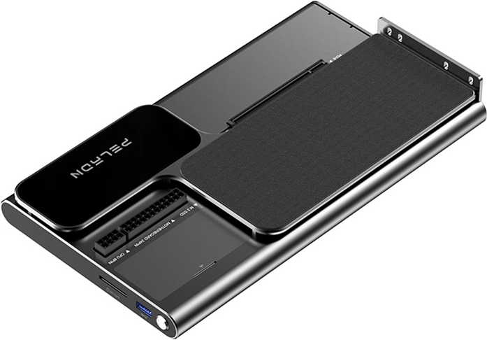 140 W tápellátás és M.2 SSD foglalat
