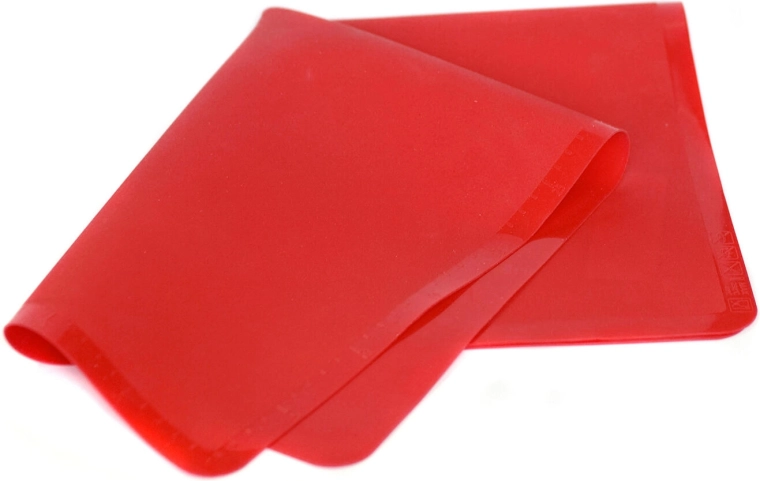 SILIKON NYÚJTÓLAP 50 × 40 cm mérőskálás domborítással CULINARIA Red