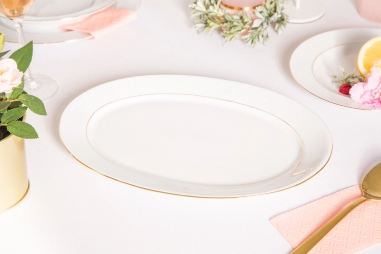 Időtálló fehér porcelán minden készletbe