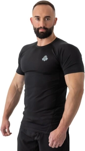 Lélegző, gyorsan száradó anyag