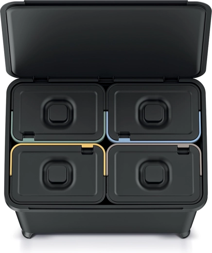 Négy kivehető edény színes jelöléssel