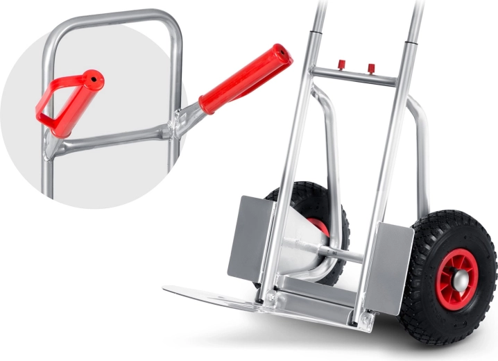 Tartós, horganyzott váz és biztos fogás