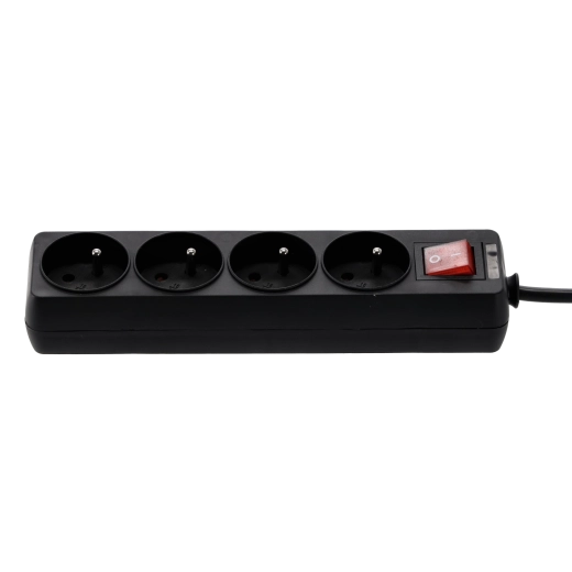 Négy schuko aljzat több eszközhöz