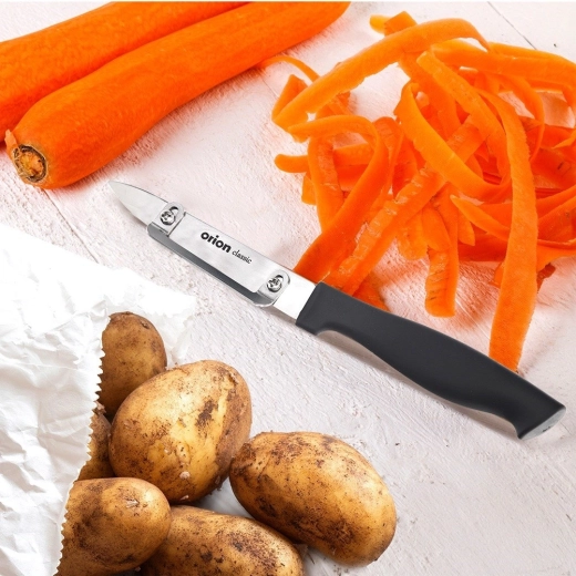 Éles rozsdamentes acél penge a precíz hámozáshoz