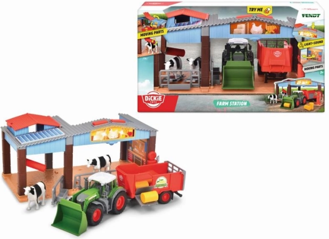 Farm traktorral és tartozékokkal