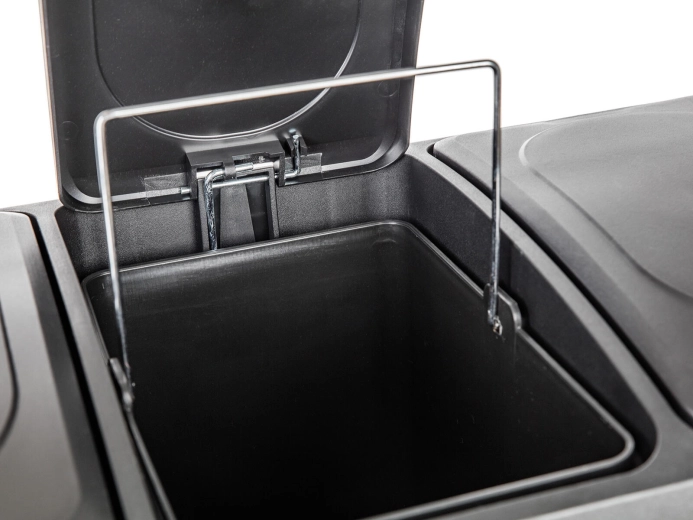 Könnyű ürítés a kivehető belső edényeknek köszönhetően