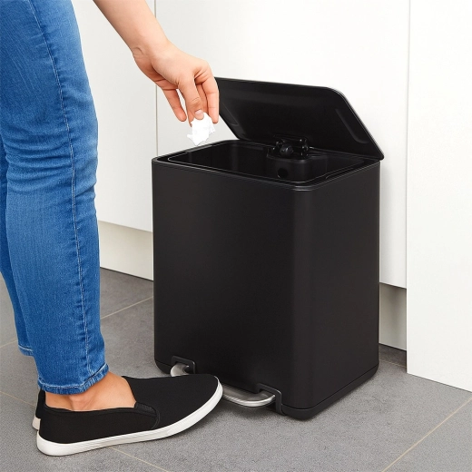 Higiénikus, érintésmentes nyitás