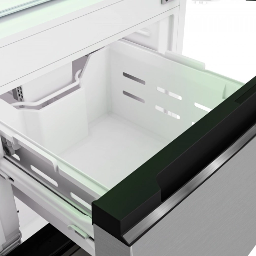 Két tágas fagyasztófiók