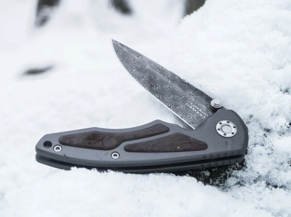 Gyors és biztos egykezes kezelés