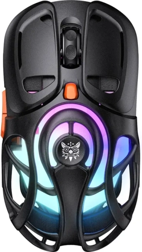 Pontosság akár 12 800 DPI és 1000 Hz