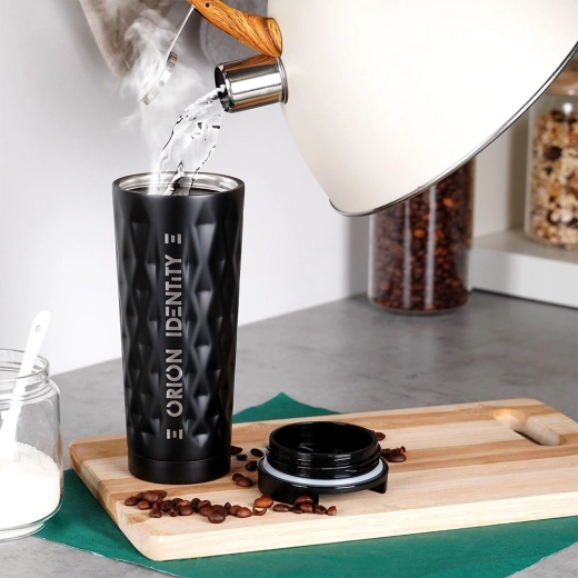 Duplafalú vákuumszigetelés