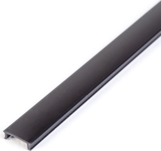 Elegáns lezárás LED-profilhoz