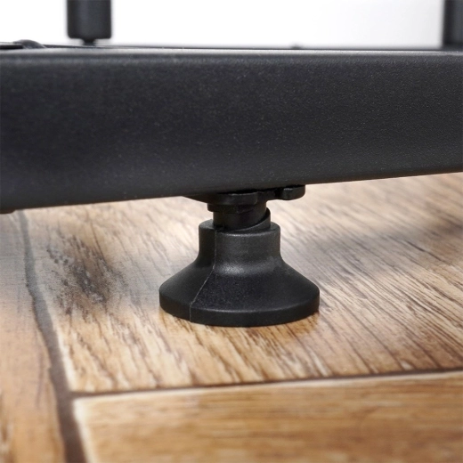 Stabil szerkezet állítható lábakkal