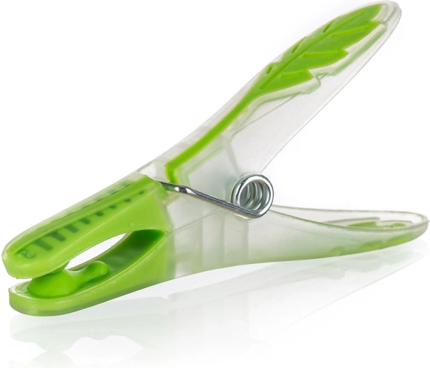 Erős tartás a fémrugónak köszönhetően