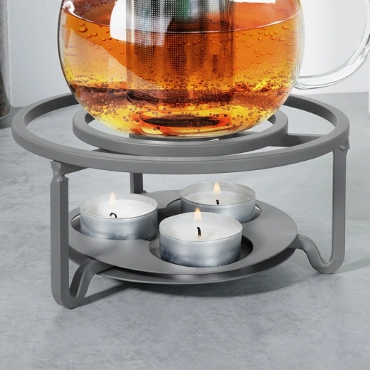 Meleg tea a találkozó teljes ideje alatt