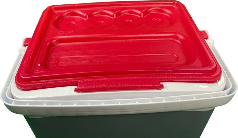 Okos fedél tartókkal