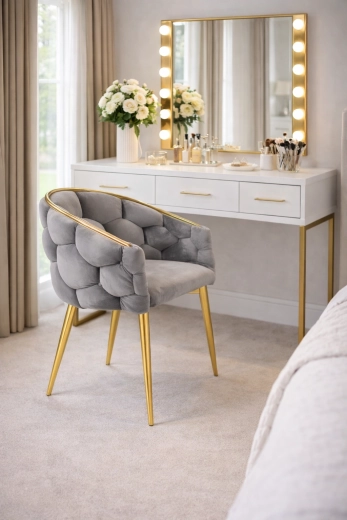 Puha párnázás és könnyű karbantartás