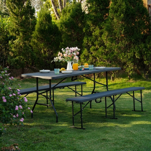 Készen áll kültéri lakomákra