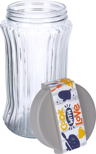 Széles nyak a könnyű töltéshez és tisztításhoz