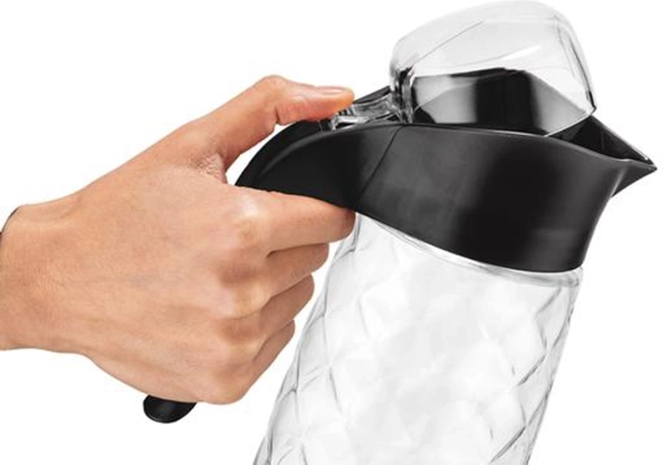 Qlux üveg kancsó fedéllel, 1,6 l