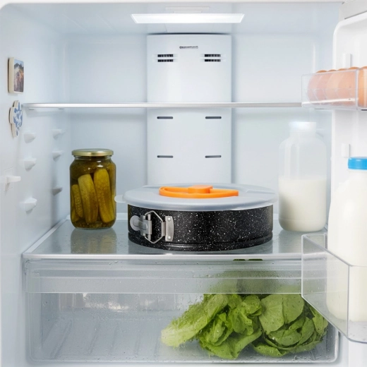 Fedél fogantyúval a szállításhoz és tároláshoz